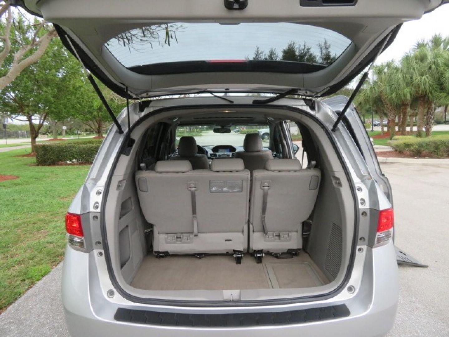 2014 Silver /GRAY Honda Odyssey EX-L (5FNRL5H68EB) with an 3.5L V6 SOHC 24V engine, 6-Speed Automatic transmission, located at 4301 Oak Circle #19, Boca Raton, FL, 33431, (954) 561-2499, 26.388861, -80.084038 - You are looking at Gorgeous Low Mileage 2014 Honda Odyssey EX-L Braunability Freedom Van Handicap Van Wheelchair Van Conversion Van with 25K Original Miles, Power Side Entry Ramp with Kneeling Van Function, Passenger Side Quick Lock System (same as ez lock), Quick Release Front Seats, Tie Down Syste - Photo#77